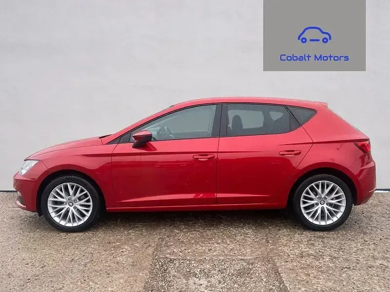 Used Seat Leon SE Dynamic 130 HP (95 kW) 2019 Red Hatchback