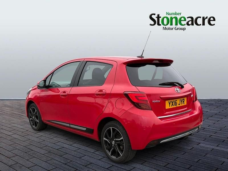 Used Toyota Yaris Design 2019 Red Hatchback