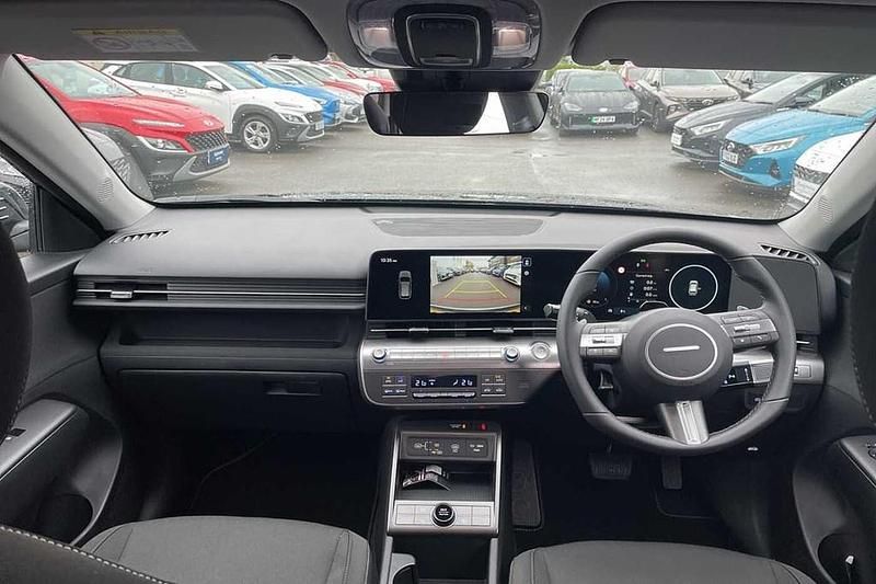 Nouă Hyundai Kona Advanced 138 CP (101 kW) 2025 Negru SUV
