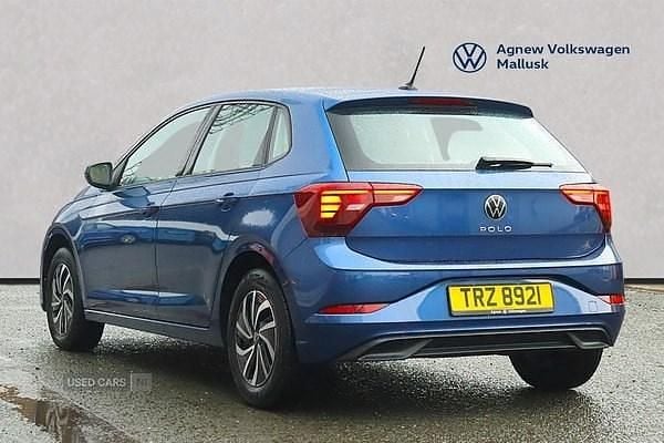 Used VW Polo Life 95 HP (69 kW) 2022 Blue Hatchback