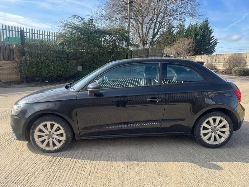 Used Audi A1 Sport 105 HP (77 kW) 2012 Black Hatchback