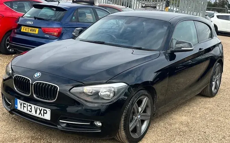 Used BMW 114 Sport Line 102 HP (75 kW) 2013 Black Hatchback