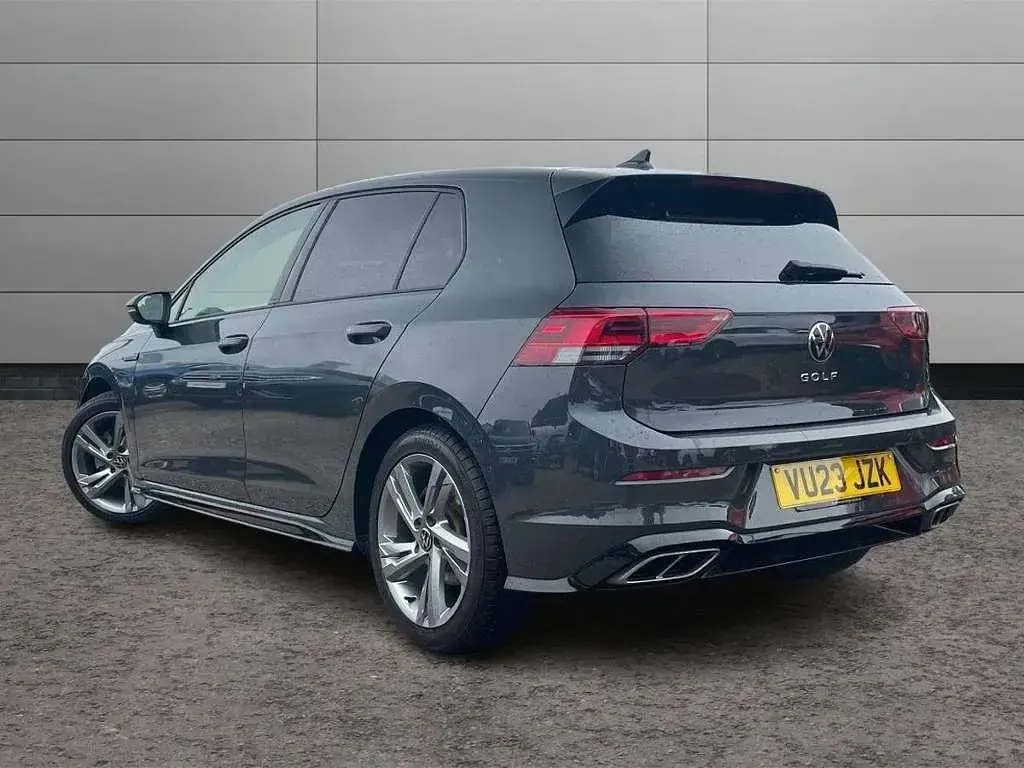 Used VW Golf VIII R-line 128 HP (94 kW) 2023 Grey Hatchback