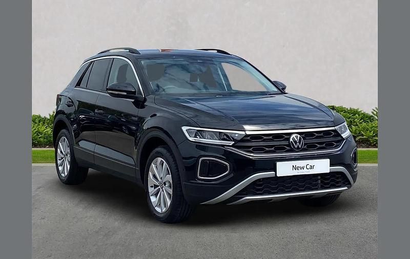 Other New 2025 VW T-Roc Match SUV | £28,238 (Good price) - Image 1/4