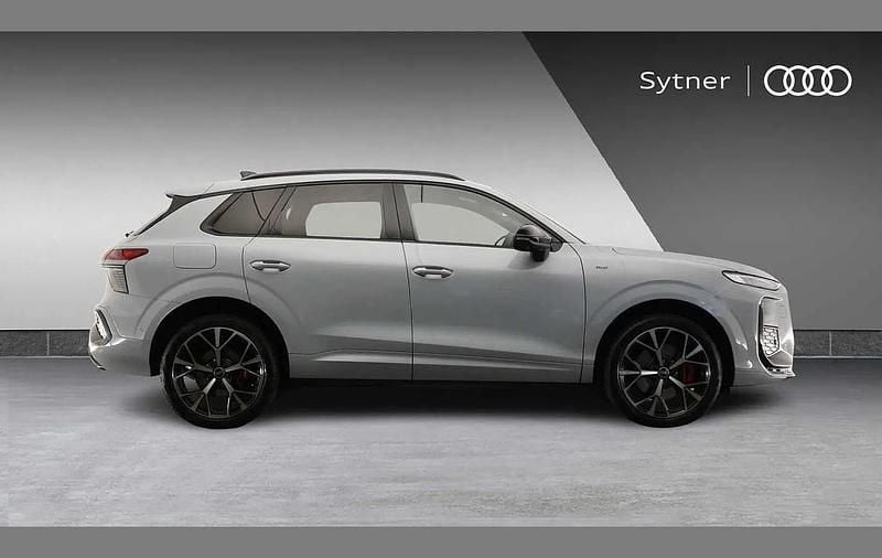 Used Audi Q3 Advanced 267 HP (196 kW) 2025 Grey SUV