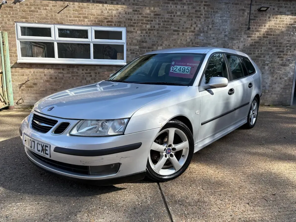 Begagnad Saab 9-3 Vector 2007 Silver Kombi