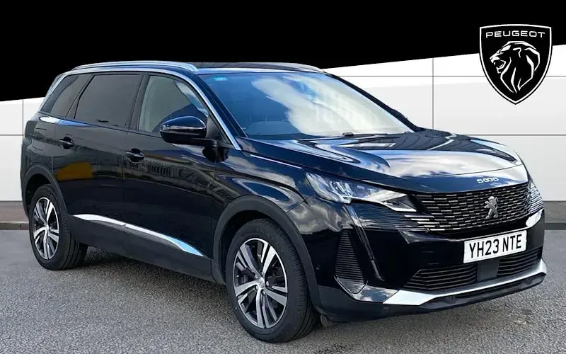 Used Peugeot 5008 Allure+ 131 HP (96 kW) 2023 SUV