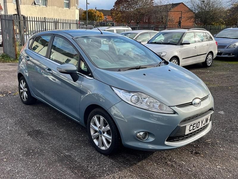 Blue Used 2010 Ford Fiesta Zetec Hatchback | £1,999 (Good price) - Image 1/4