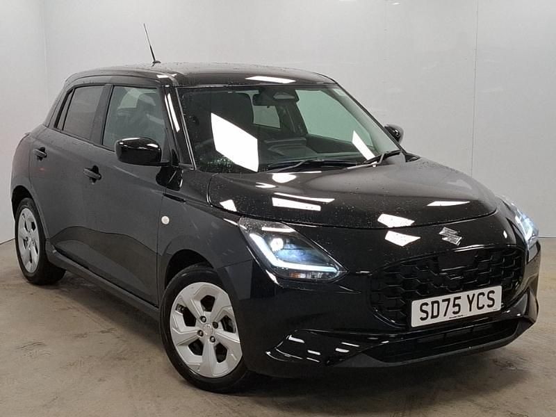 New Suzuki Swift 82 HP (60 kW) 2025 Black Hatchback