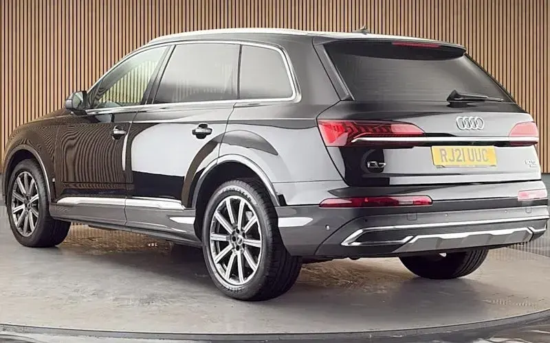 Used Audi Q7 Sport 286 HP (210 kW) 2023 SUV
