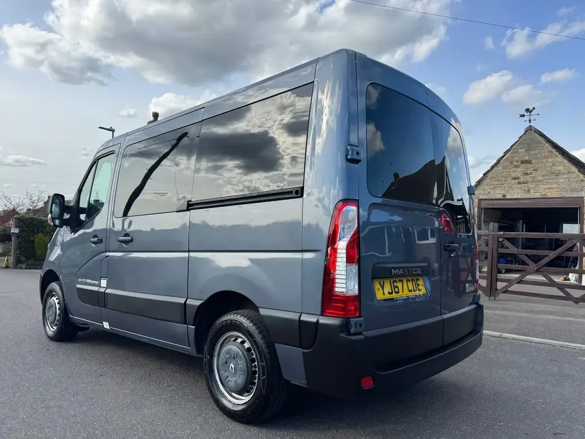 Used Renault Master Business 170 HP (125 kW) 2018 Blue Van