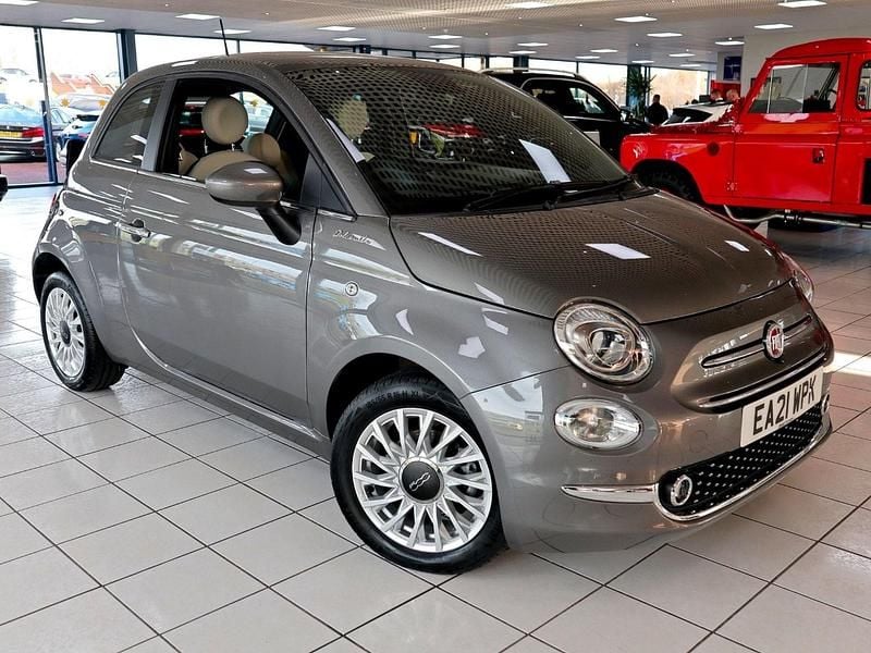Used Fiat 500 Dolcevita 70 HP (51 kW) 2021 Electroclash grey Hatchback