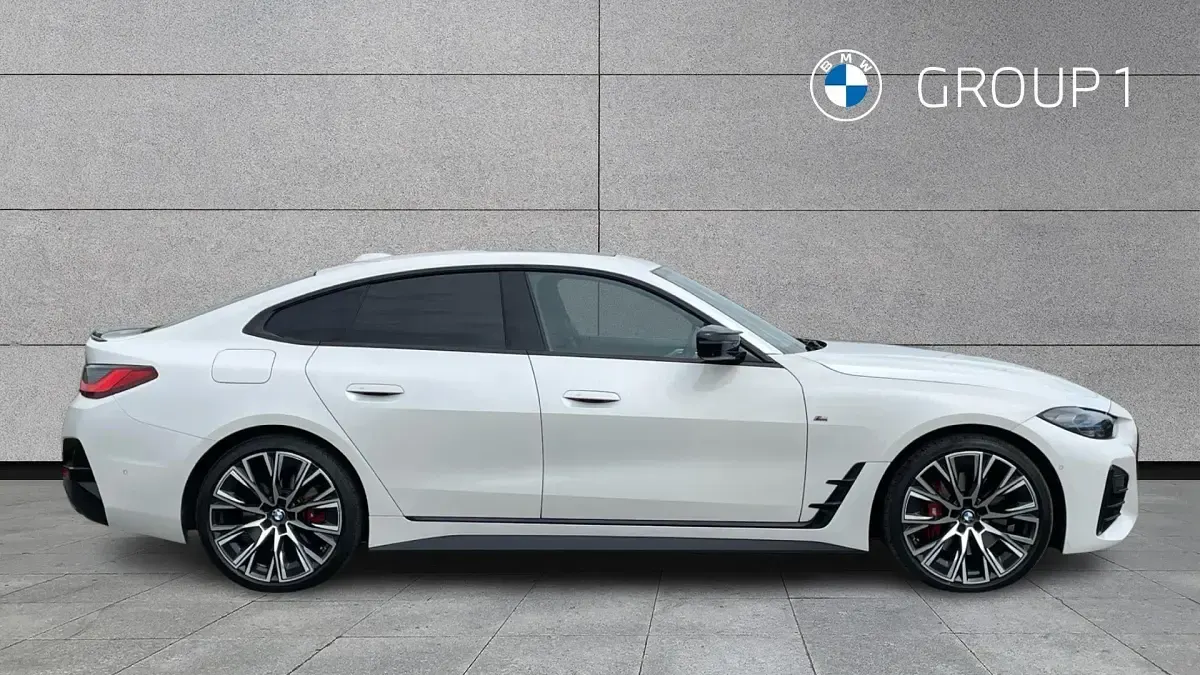 Used BMW M440 M Sport 374 HP (275 kW) 2022 White Sedan