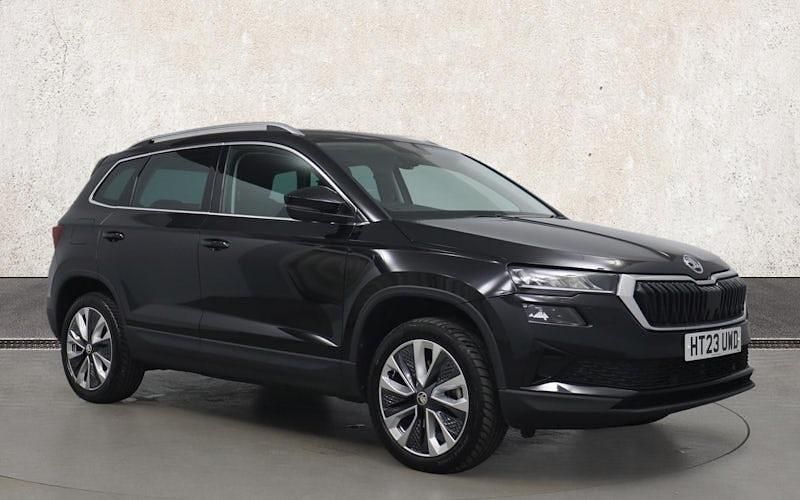 Used 2025 Skoda Karoq SE L SUV | £23,863 (Good price) - Image 1/3