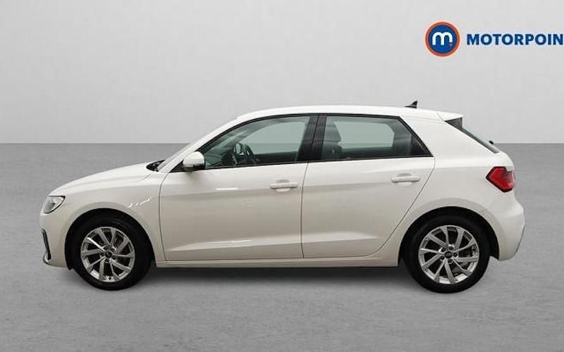 Used Audi A1 Sportback Sport 95 HP (69 kW) 2026 Hatchback