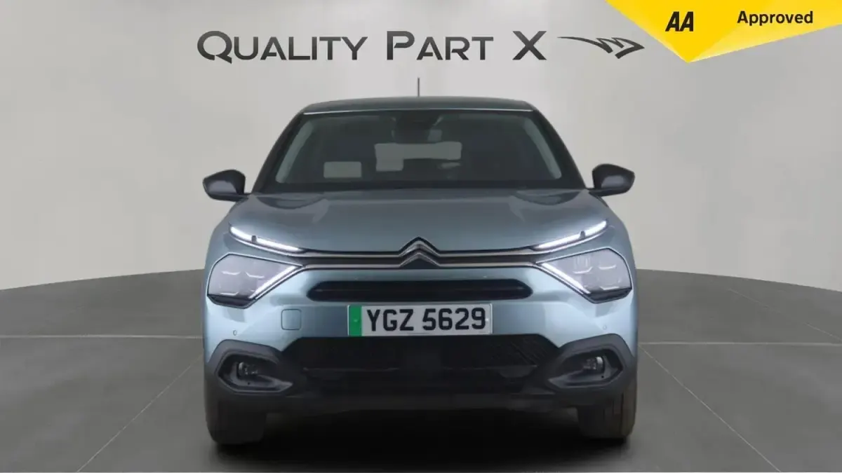 Used Citroën e-C4 Shine 100 kW (136 HP) 2023 Blue Hatchback