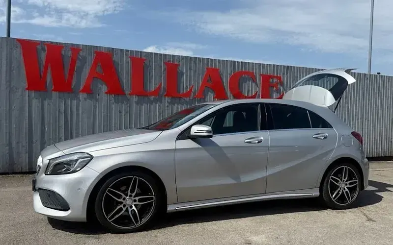 Used Mercedes A180 AMG line 109 HP (80 kW) 2015 Silver Hatchback