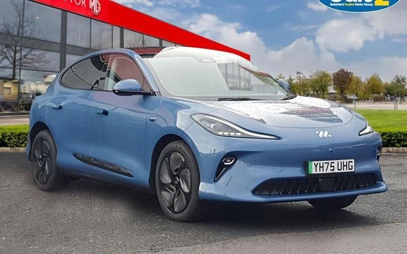 Used MG IM6 300 kW (408 HP) 2025 Blue SUV