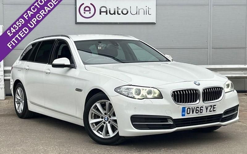White Used 2016 BMW 520 Comfort Edition Estate | £11,990 (Fair price) - Image 1/4