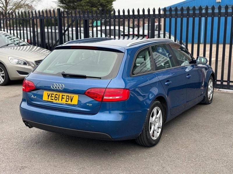 Used Audi A4 Design 2011 Blue Estate