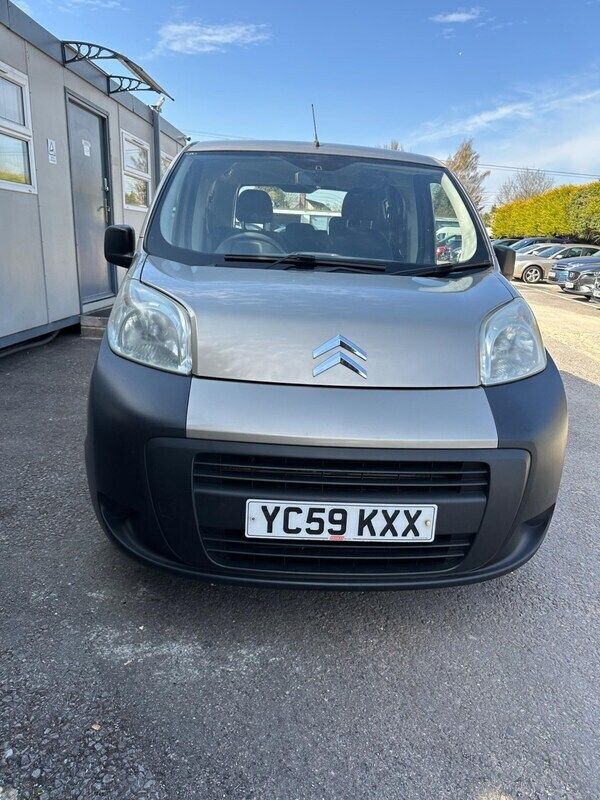 Beige Used 2009 Citroën Nemo MPV | £2,150 (Fair price) - Image 1/4