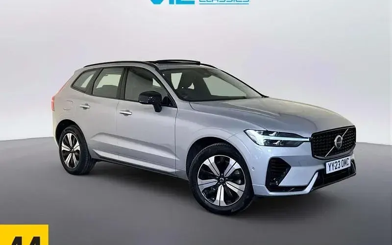 Used Volvo XC60 Plus 350 HP (257 kW) 2023 SUV