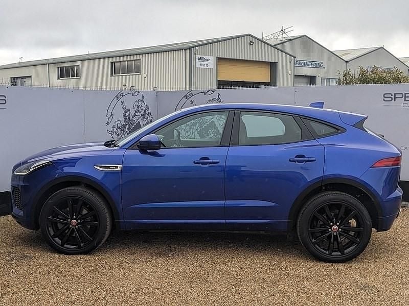 Begagnad Jaguar E-Pace R-Dynamic 180 HK (132 kW) 2018 Blå SUV