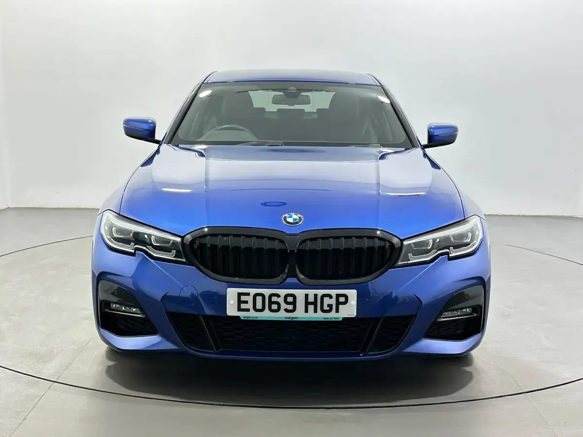 Used BMW 320 M Sport 2019 Blue Sedan