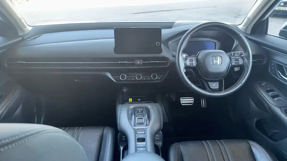 Used Honda ZR-V Advance 184 HP (135 kW) 2024 White SUV