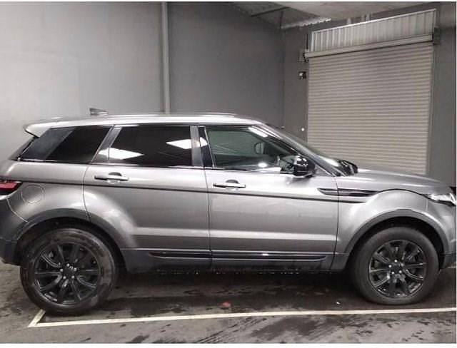 Used Land Rover Range Rover evoque SE 180 HP (132 kW) 2017 SUV