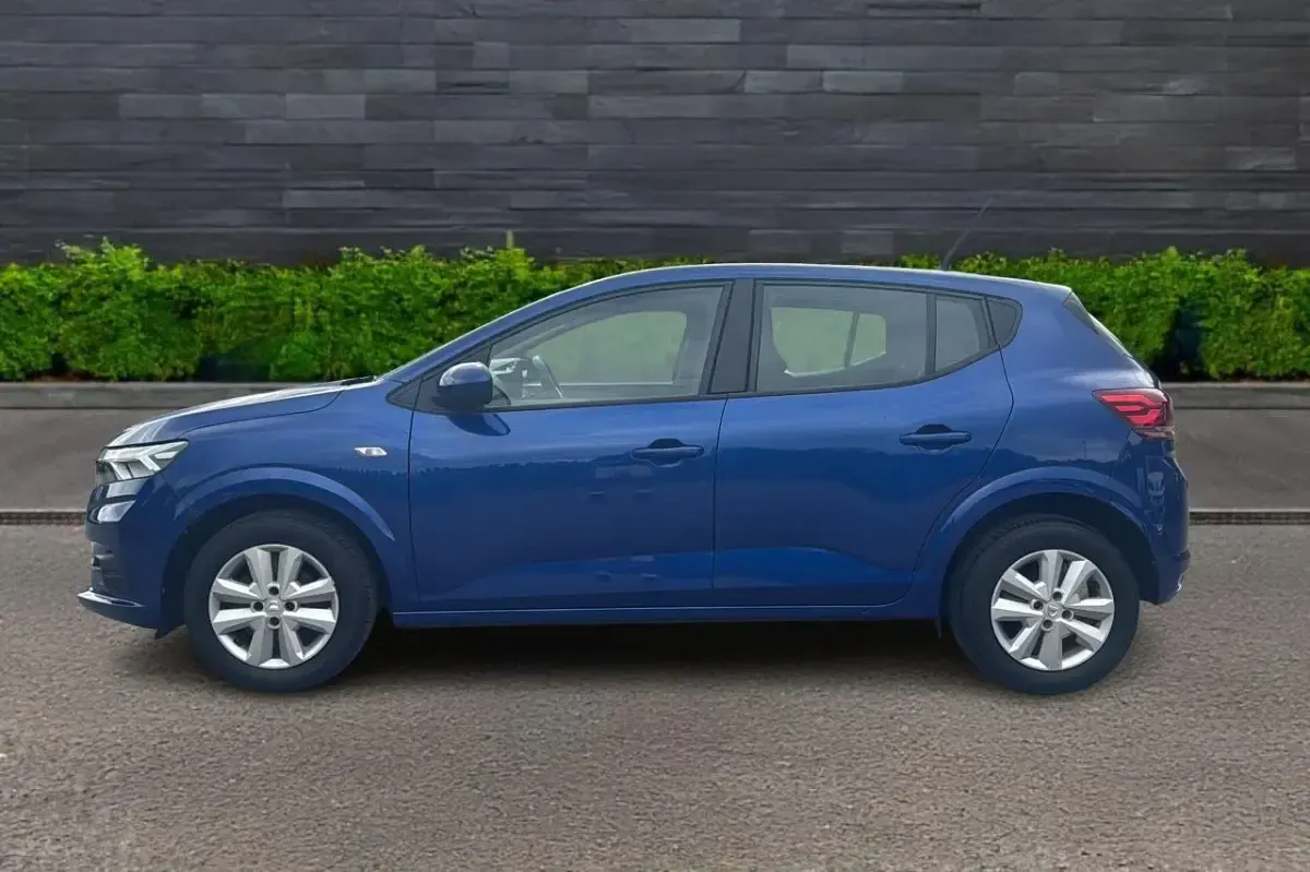 Used Dacia Sandero Comfort 89 HP (65 kW) 2022 Blue