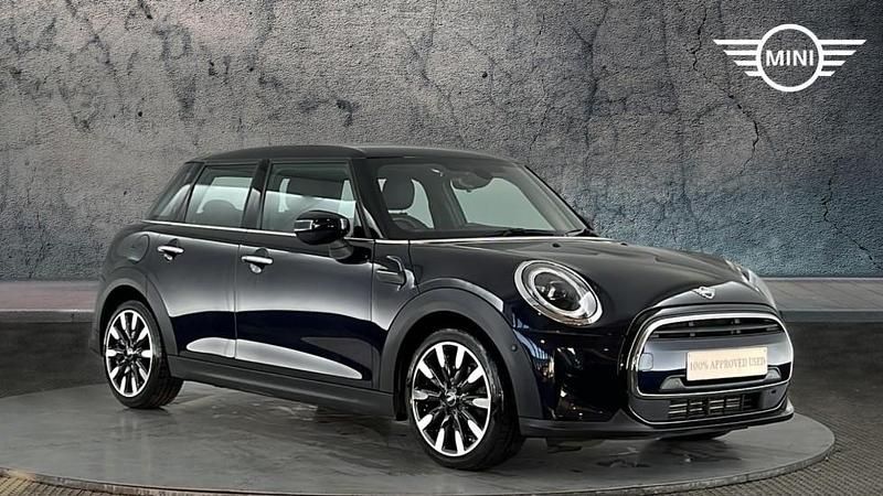 Used Mini Cooper Exclusive 134 HP (98 kW) 2022 Black Hatchback
