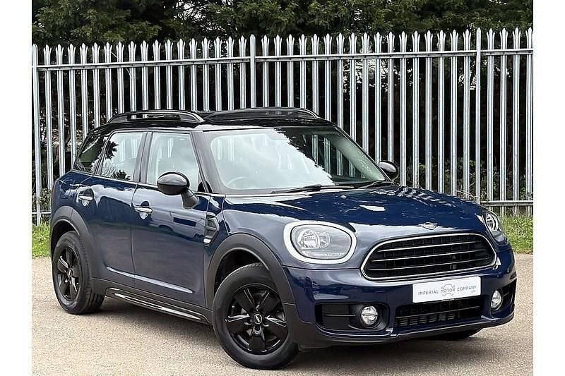 Used Mini Cooper Countryman Classic 2019 Lapisluxury blue SUV