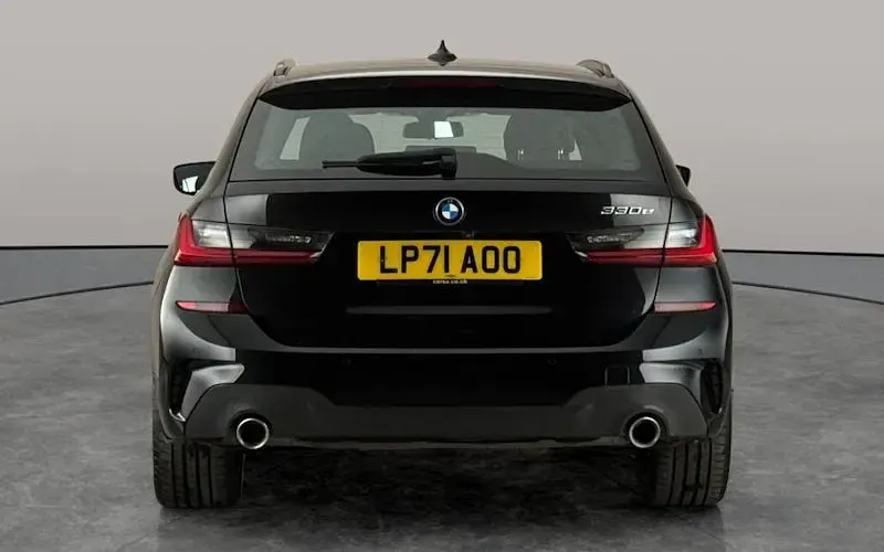Used BMW 330e M Sport 292 HP (214 kW) 2022 Black Estate