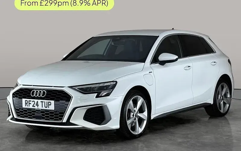 Used Audi A3 Sportback e-tron S-Line 204 HP (150 kW) 2024 Hatchback
