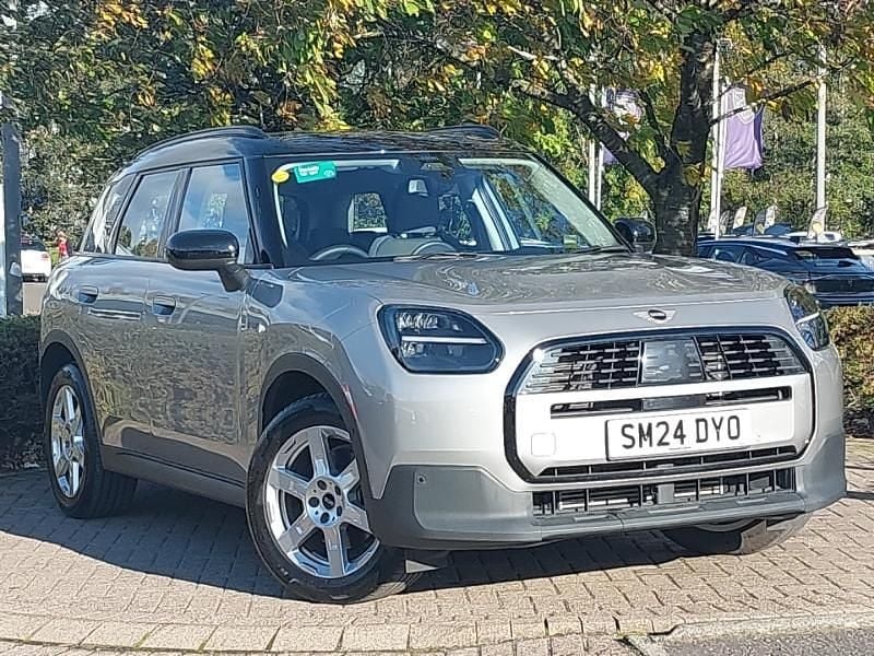 Silver Used 2024 Mini Countryman Classic SUV | £28,498 (A bit pricey) - Image 1/4