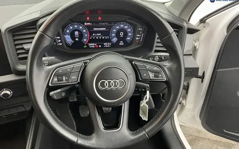Used Audi A1 Sportback 95 HP (69 kW) 2020 White Hatchback