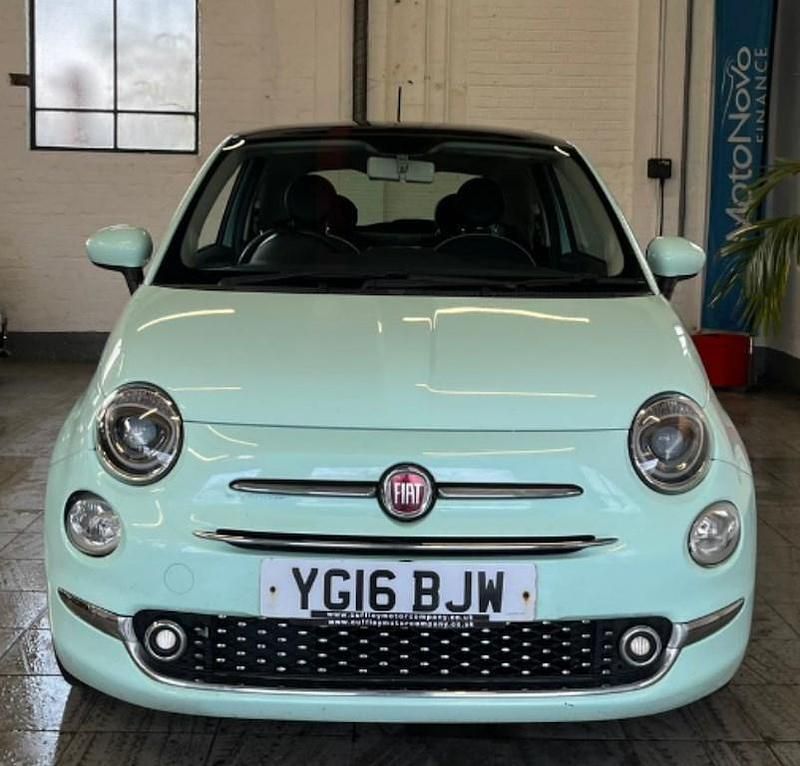 Used Fiat 500 Lounge 69 HP (50 kW) 2016 Green Hatchback
