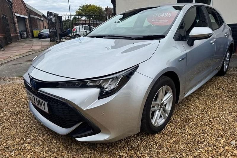 Silver Used 2022 Toyota Corolla Hatchback | £16,495 (Good price) - Image 1/1