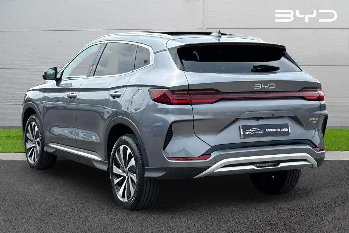 Used BYD Seal U Boost 324 HP (238 kW) 2026 Grey SUV