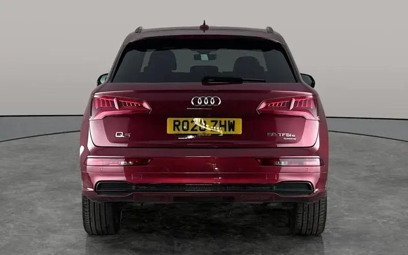 Used Audi Q5 Black Edition 299 HP (219 kW) 2020 Red SUV