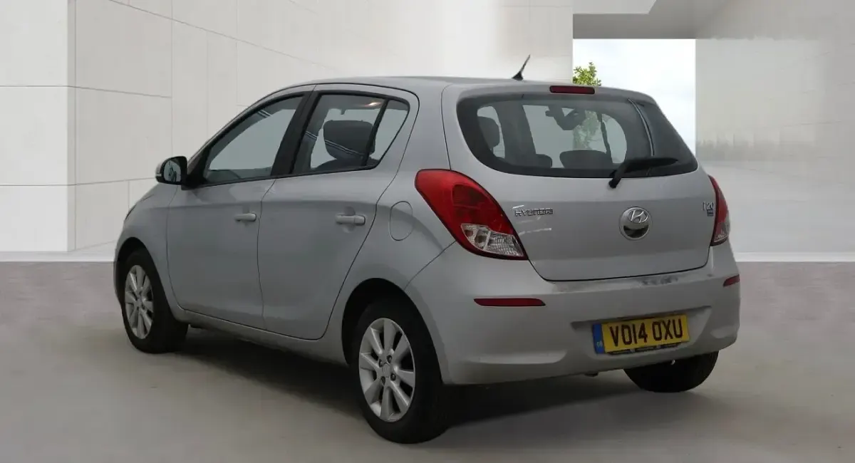 Używany Hyundai i20 Active 2014 Srebrny Hatchback