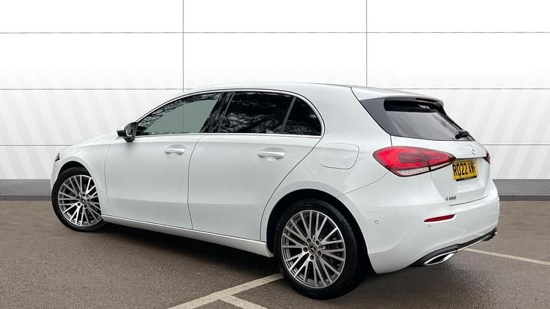 Used Mercedes A180 Executive 136 HP (100 kW) 2022 White Hatchback