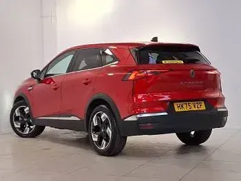 Używany Renault Symbioz Techno 140 KM (102 kW) 2025 Czerwony SUV
