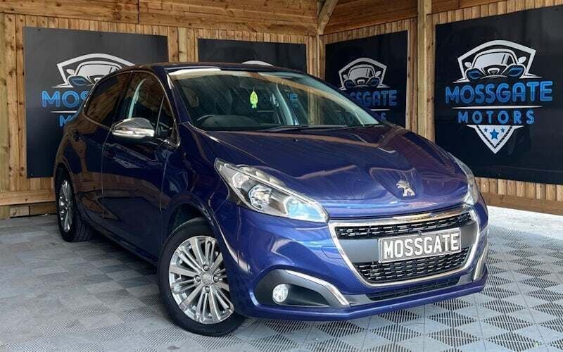 Blue Used 2016 Peugeot 208 Allure Hatchback | £7,495 (A bit pricey) - Image 1/4