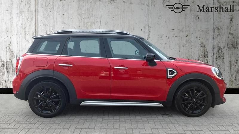Used Mini Cooper S Countryman Sport 192 HP (141 kW) 2019 Red SUV