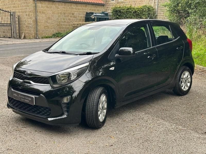Used Kia Picanto 66 HP (48 kW) 2018 Black Hatchback