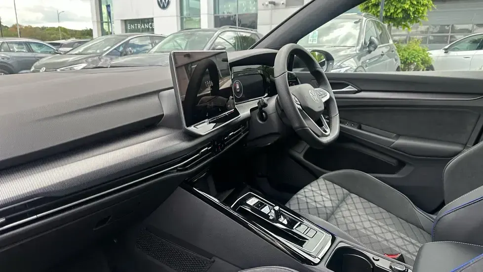 New VW Golf VIII Black Edition 150 HP (110 kW) 2026 Grenadilla black metallic Hatchback