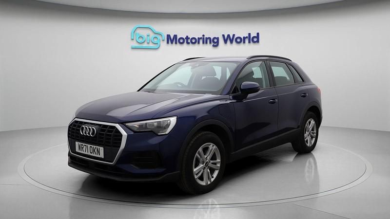 Used Audi Q3 2021 Blue SUV