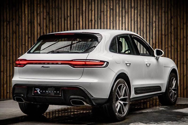 Usado Porsche Macan 265 HP (194 kW) 2023 Branco SUV